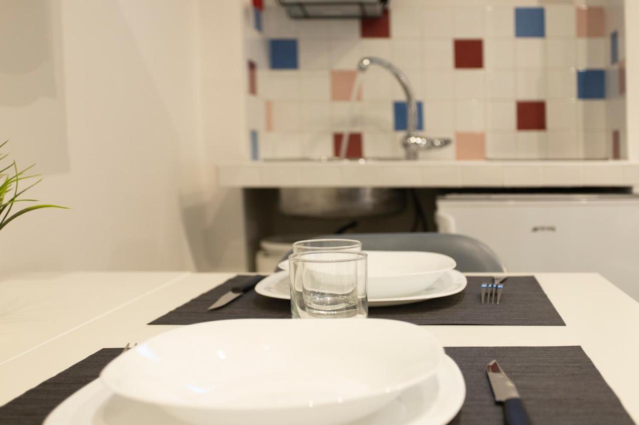 Nina - Tiny Suite In Trastevere Roma Ngoại thất bức ảnh